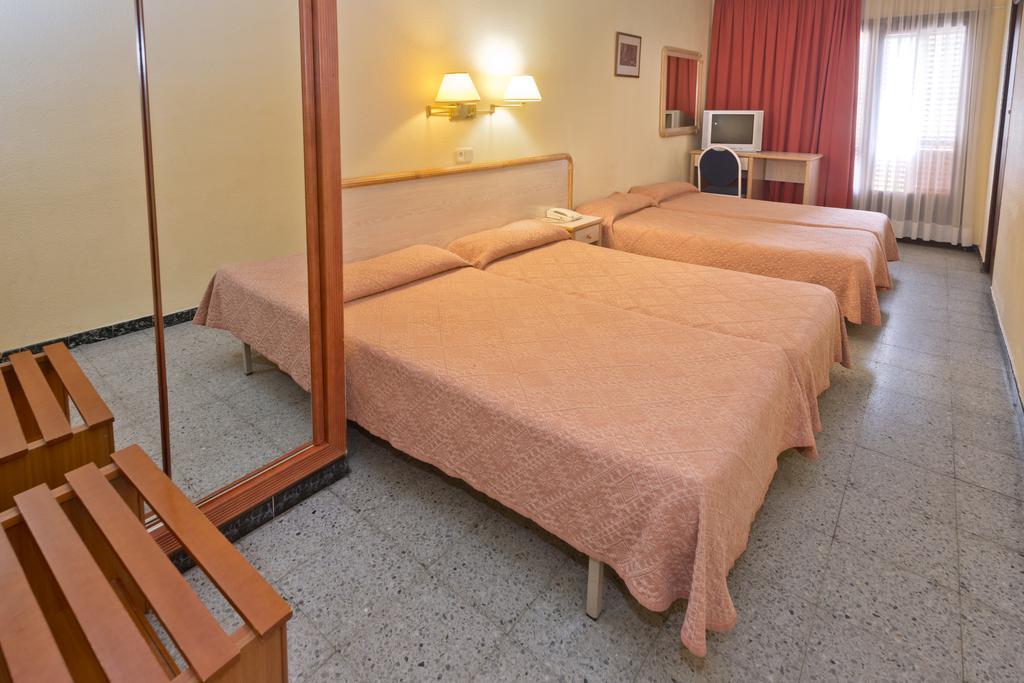 Hotel Vila Calella Ngoại thất bức ảnh