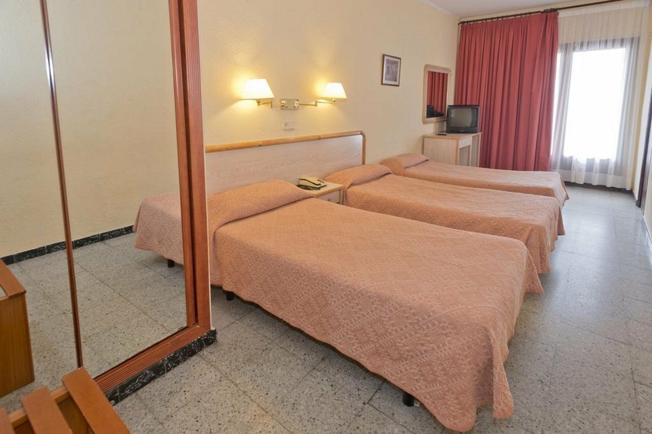 Hotel Vila Calella Ngoại thất bức ảnh