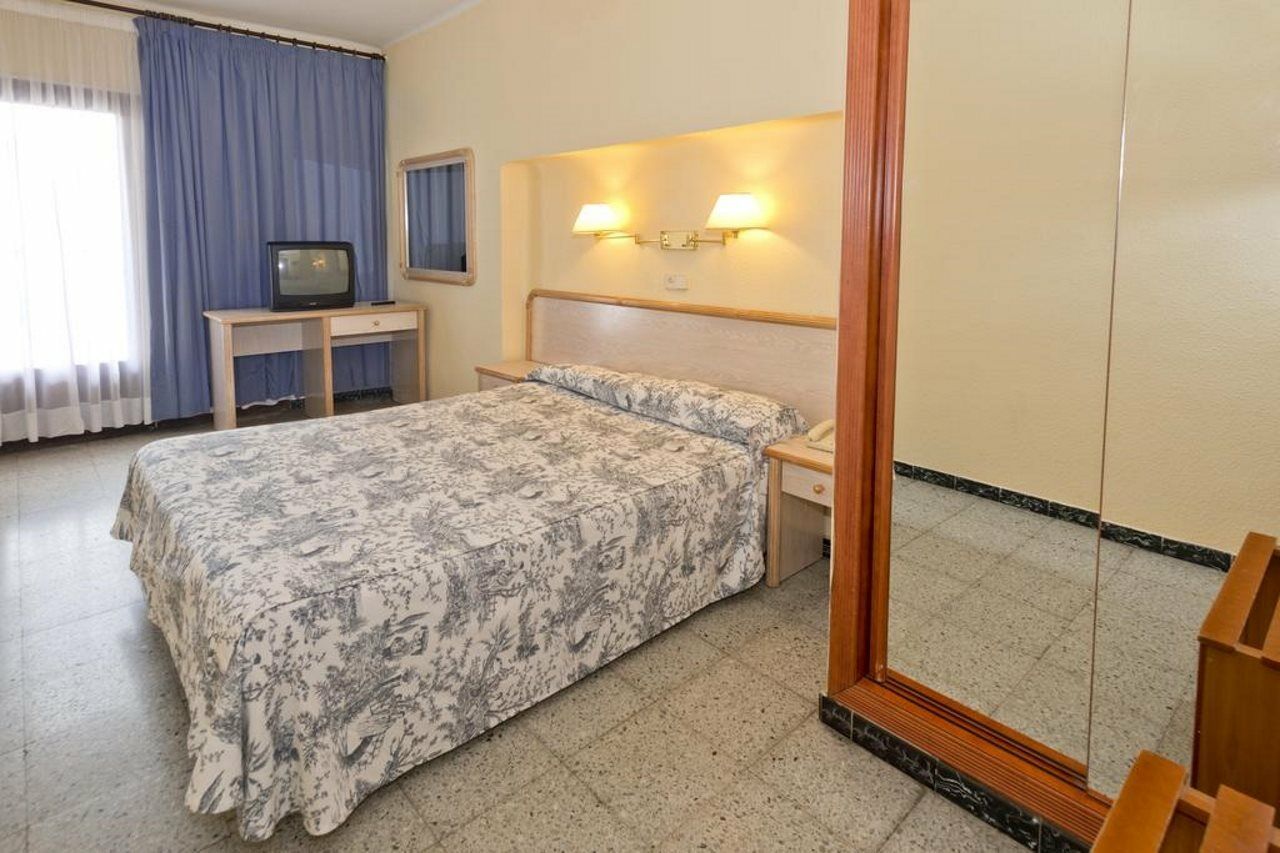 Hotel Vila Calella Ngoại thất bức ảnh